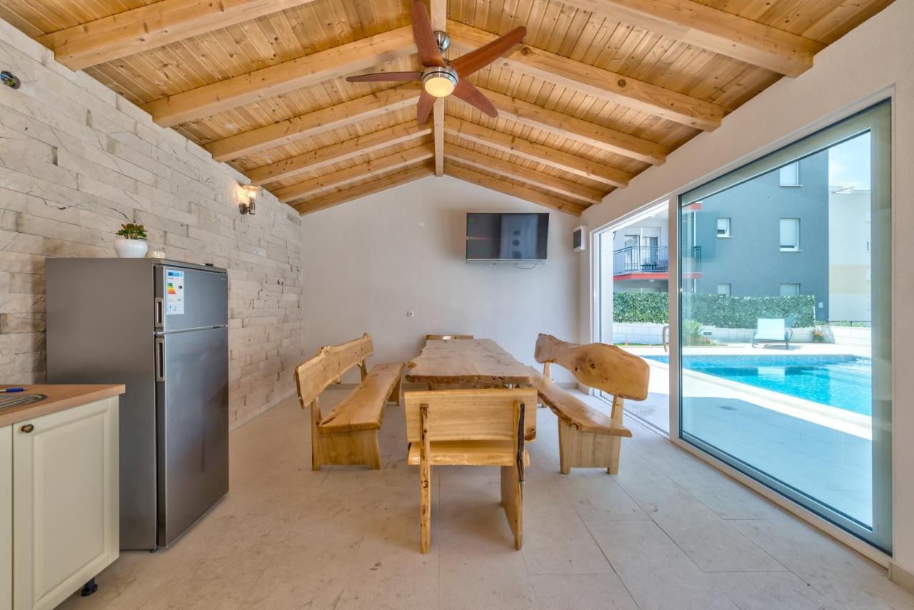 Apartments Maestral Сплит Екстериор снимка