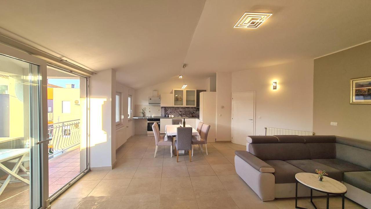 Apartments Maestral Сплит Екстериор снимка