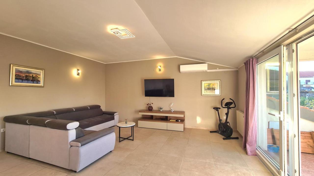 Apartments Maestral Сплит Екстериор снимка